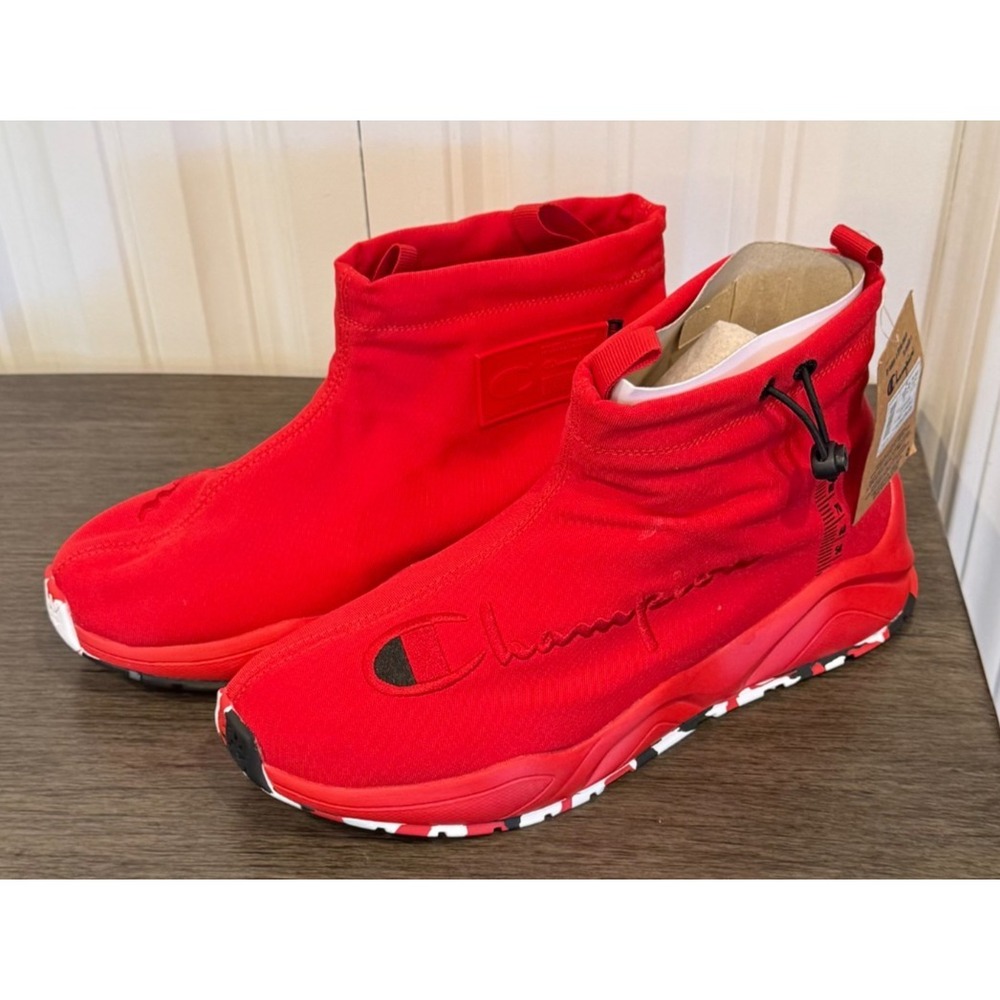 Champion Rally Drizzle Mocs Men's 10.5 Scarlet Red Black Slip On Sneakers NWT